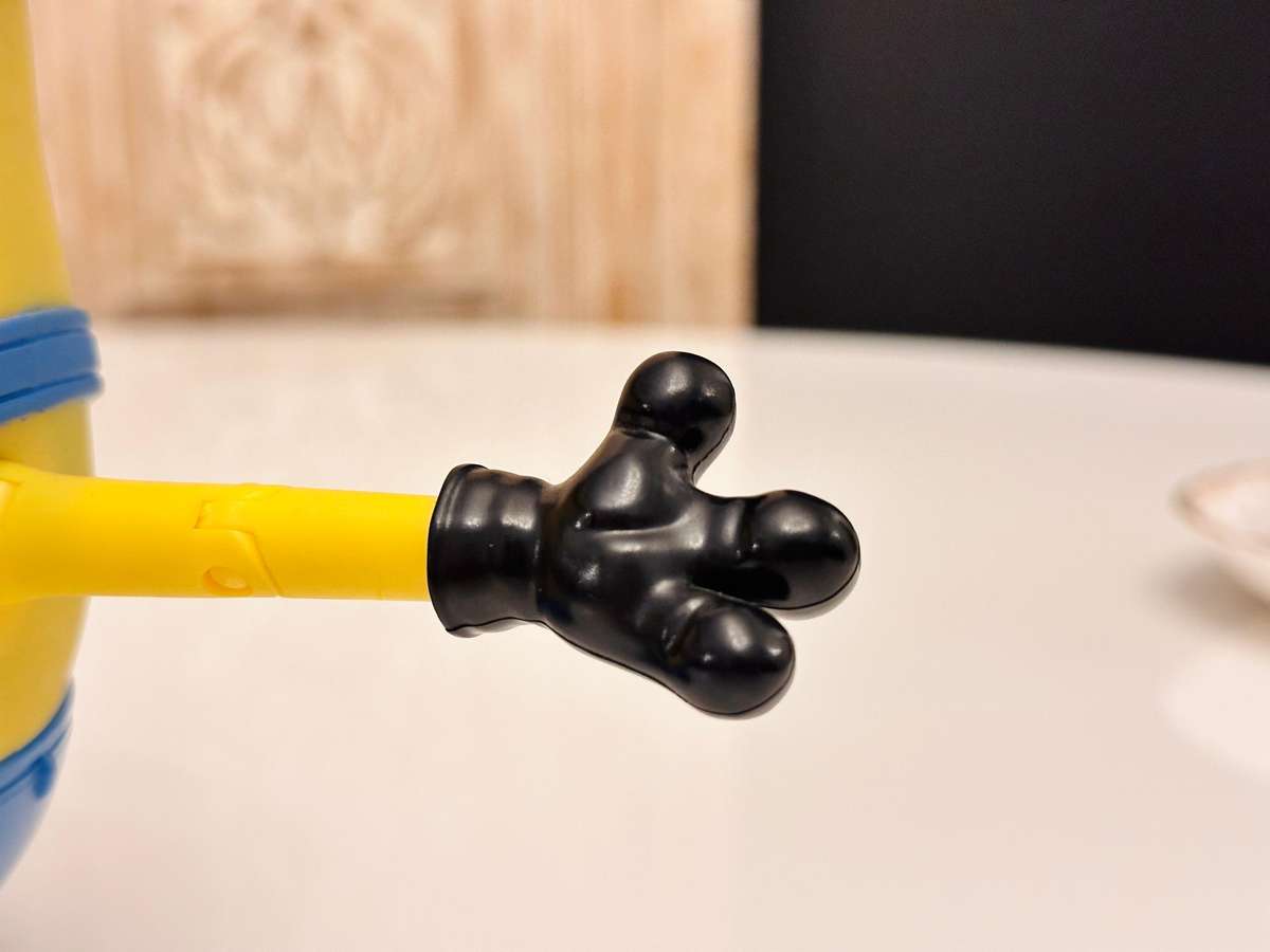 Large Interactive Talking Minion Bob Collectable