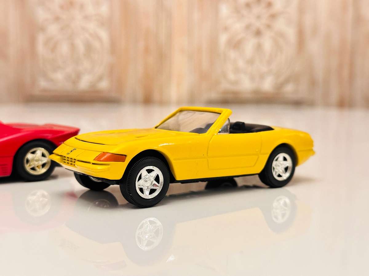 FERRARI Collectable Diecast Vintage Model Car Collection