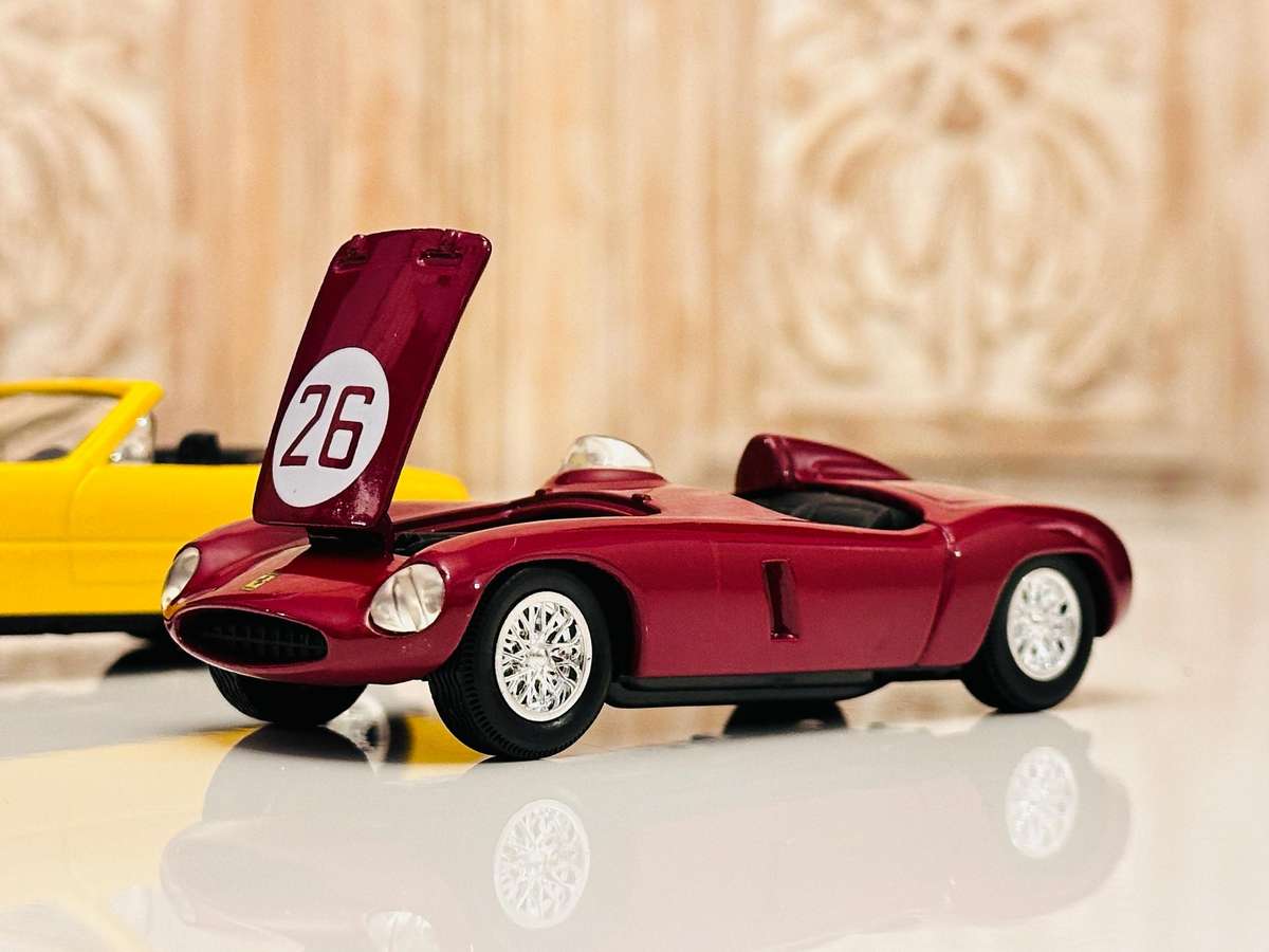 FERRARI Collectable Diecast Vintage Model Car Collection