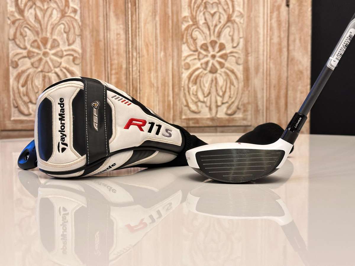 TaylorMade R11 S Fairway Wood 5-19 with Headcover