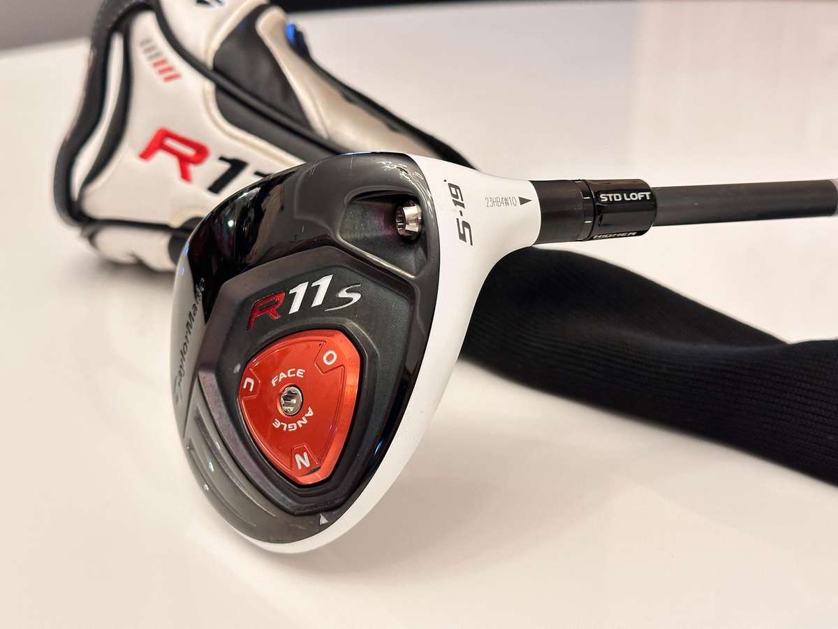 TaylorMade R11 S Fairway Wood 5-19 with Headcover