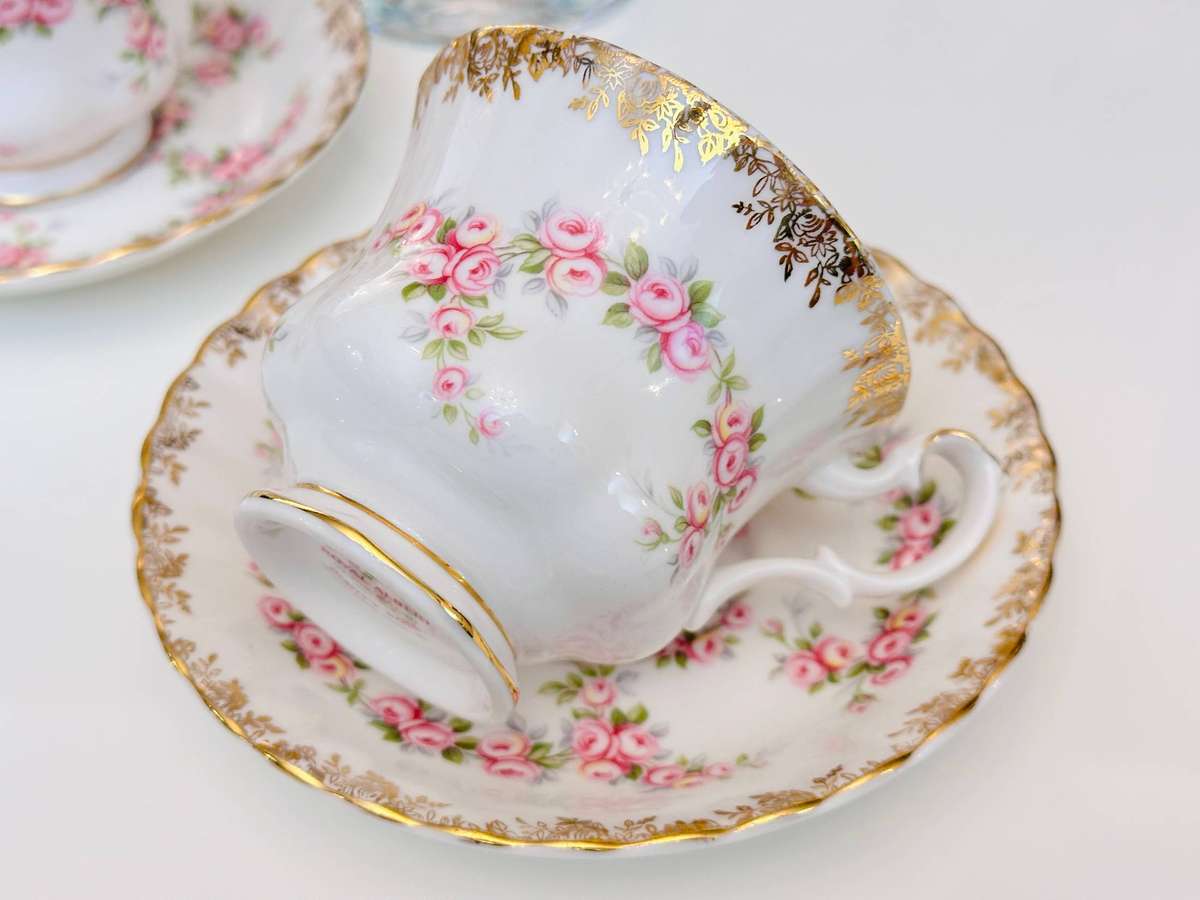 Royal Albert Exquisite Dimity Rose Tea Cup Set