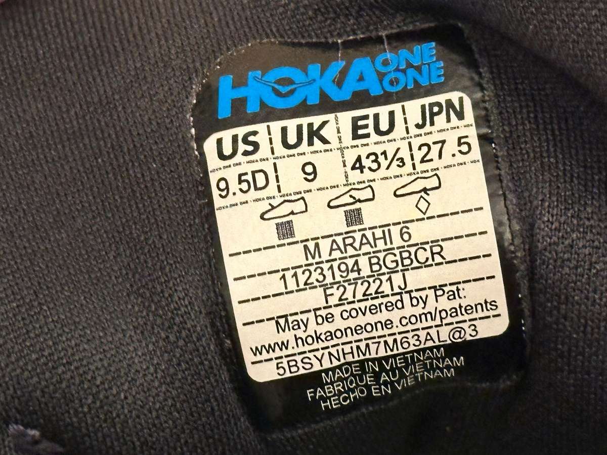 HOKA Arahi 6 Running / Training Shoes