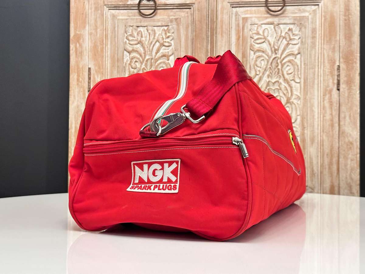 Official Scuderia Ferrari Large Weekender Bag