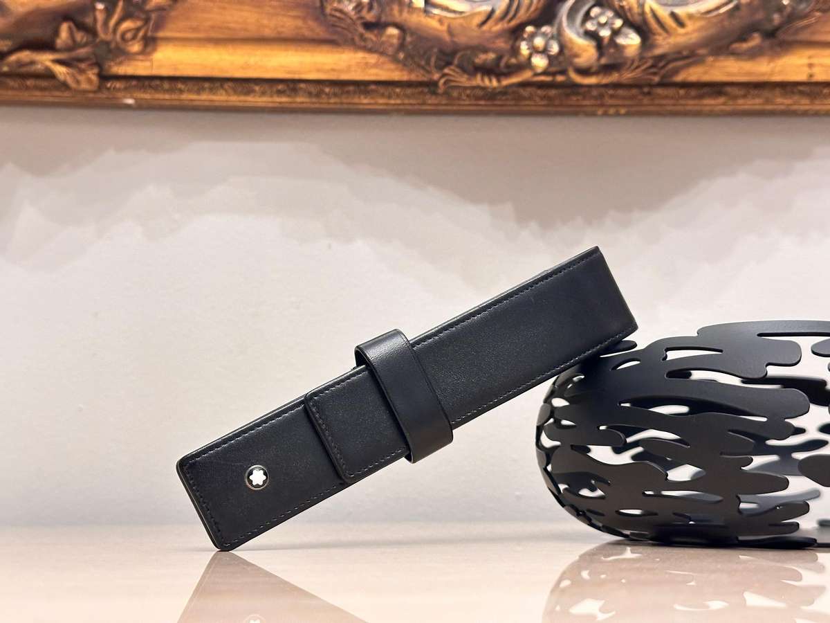 Montblanc Luxury Leather Pen Case