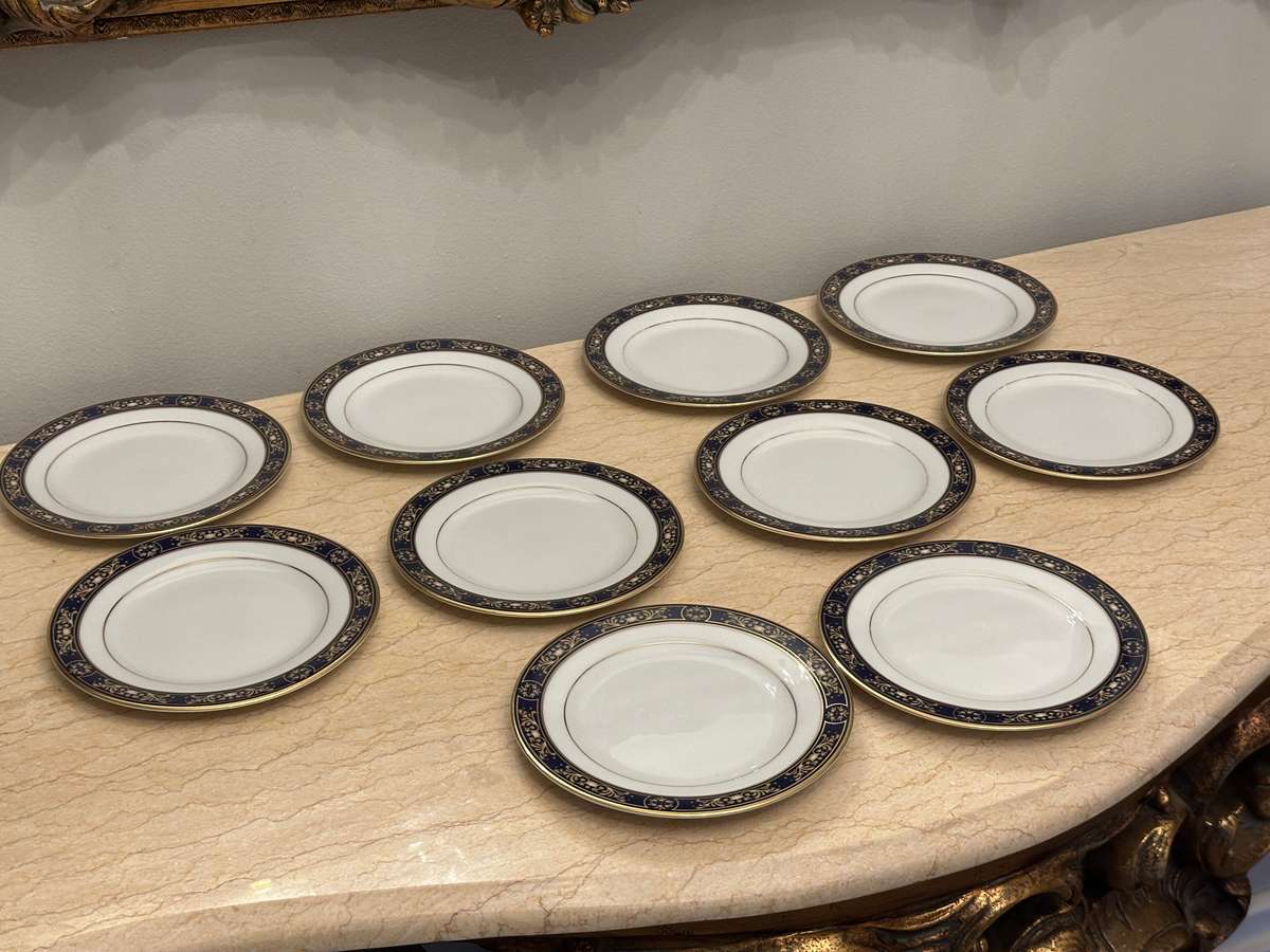 Exquisite Vintage ROYAL AVON Plates - Impero Blue Gold Set of 10
