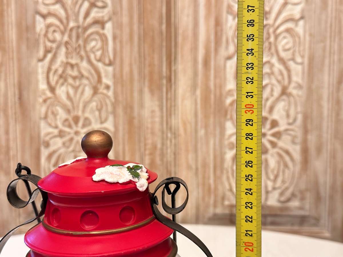 Exquisite Light up Musical Large SNOW GLOBE