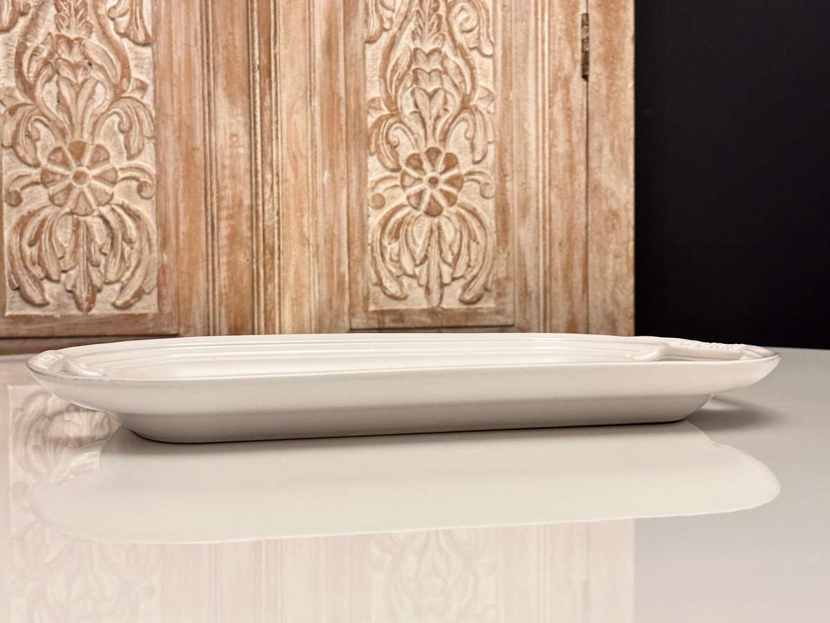 Le Creuset Large Stoneware Platter