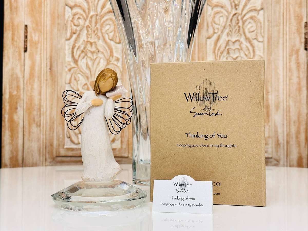 Exquisite Willow Tree Collectable Angel with Original Box