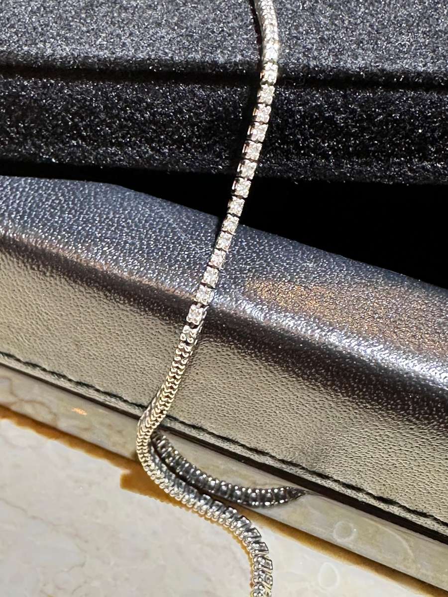 9CT White Gold with 1 Carat Natural Diamonds Tennis Bracelet