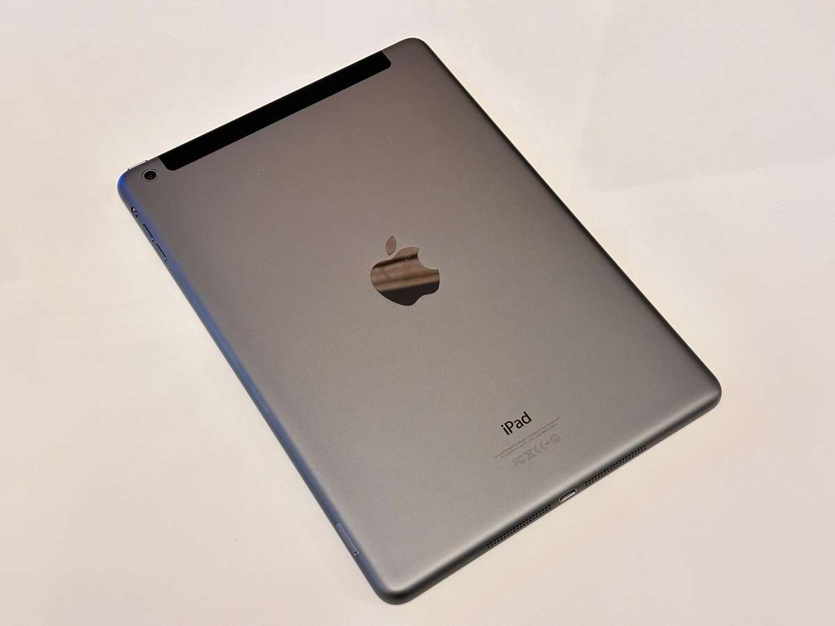 Apple IPad Air Wi-Fi-Cellular 64GB
