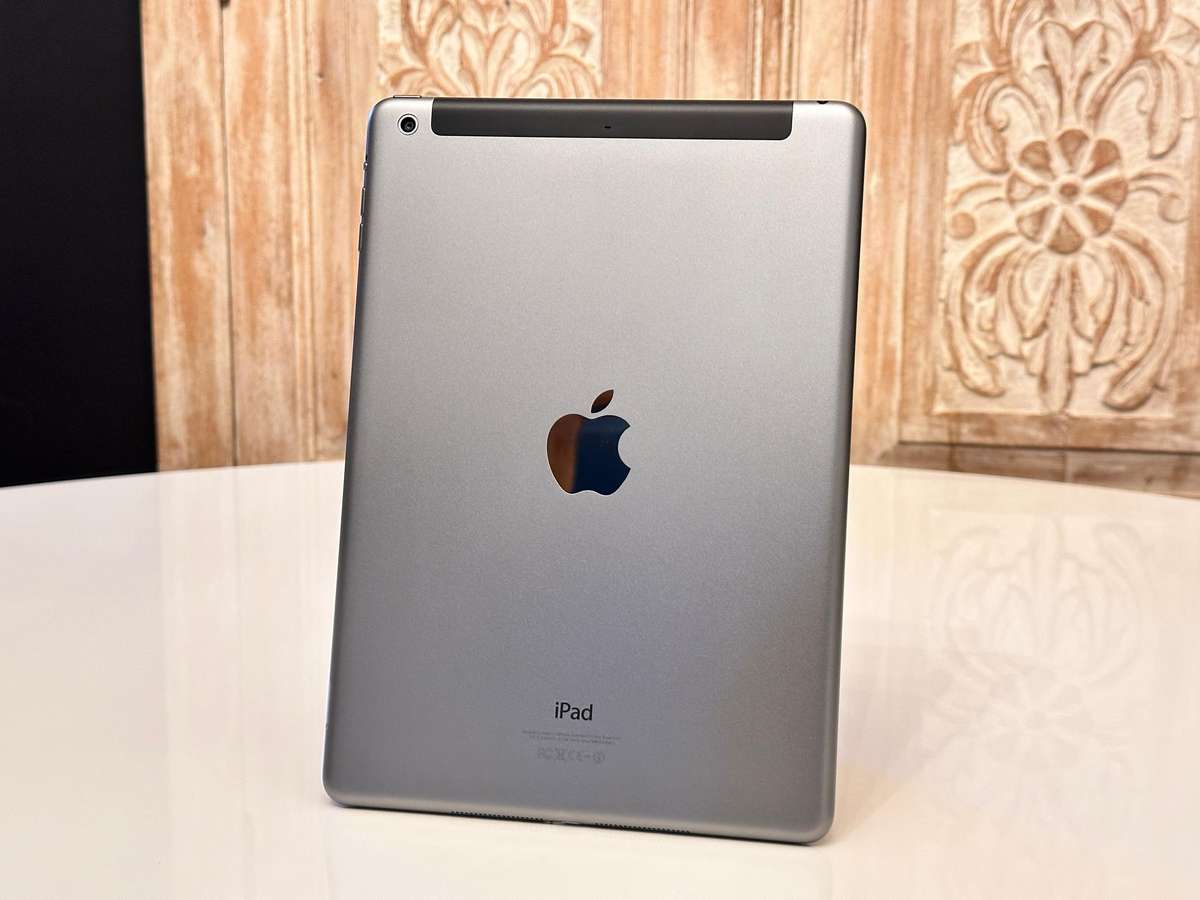 Apple IPad Air Wi-Fi-Cellular 64GB