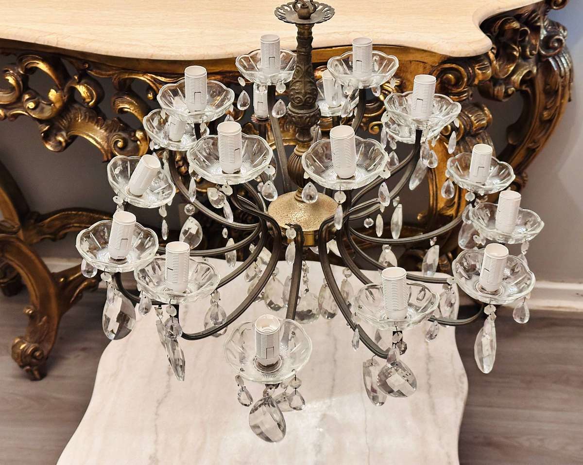 Exquisite French Vintage 18 Arm Chandelier Light