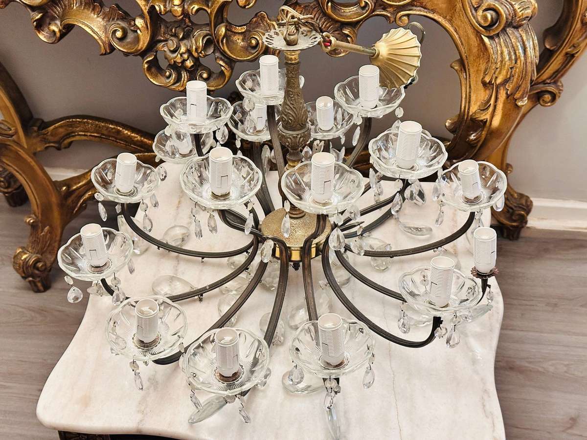 Exquisite French Vintage 18 Arm Chandelier Light
