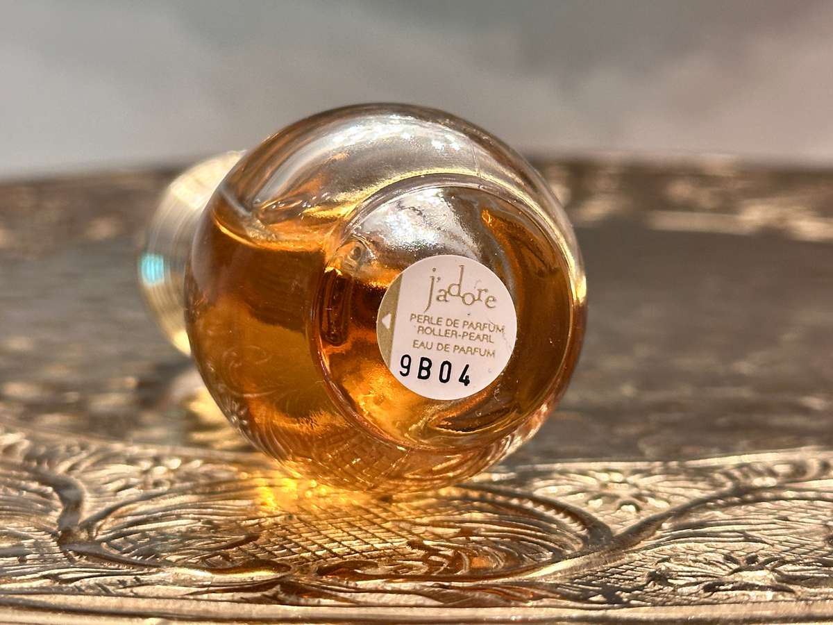 DIOR Jadore Eau de Parfum Roller-Pearl Exclusive Fragrance