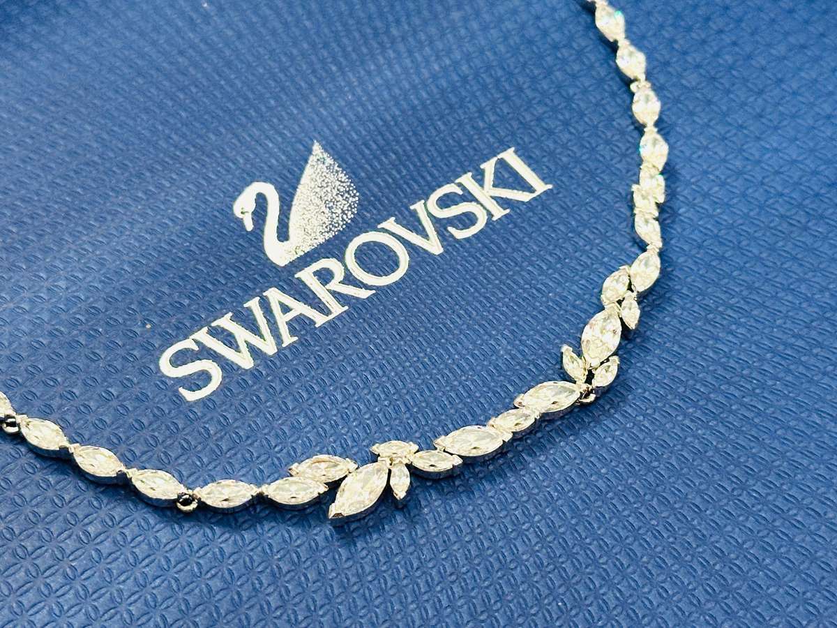Swarovski Showstopper Necklace in Original Box
