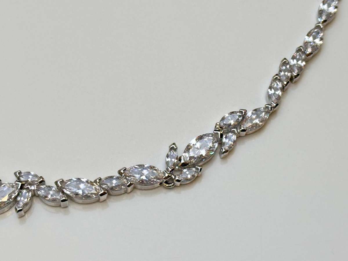Swarovski Showstopper Necklace in Original Box