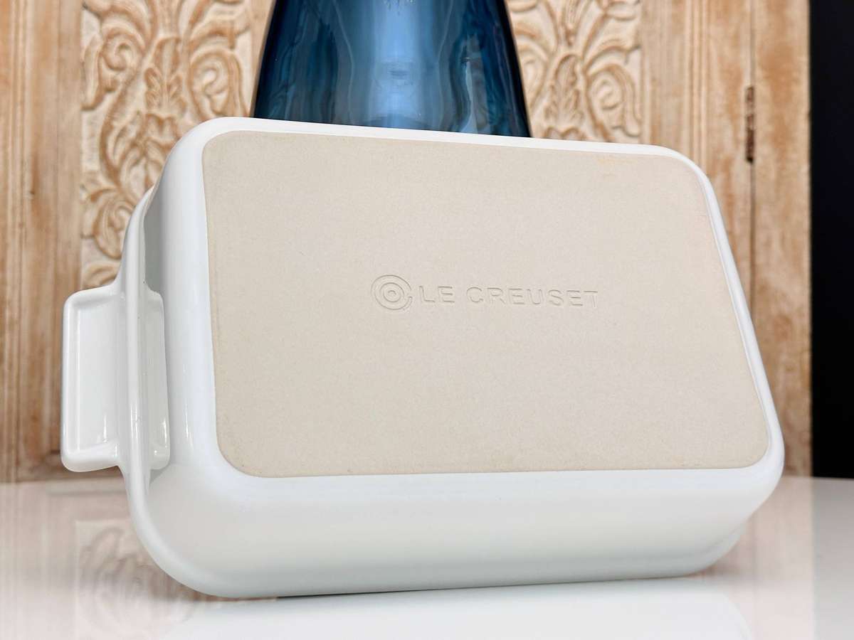 Le Creuset Signature Stoneware Roasting Serving Dish
