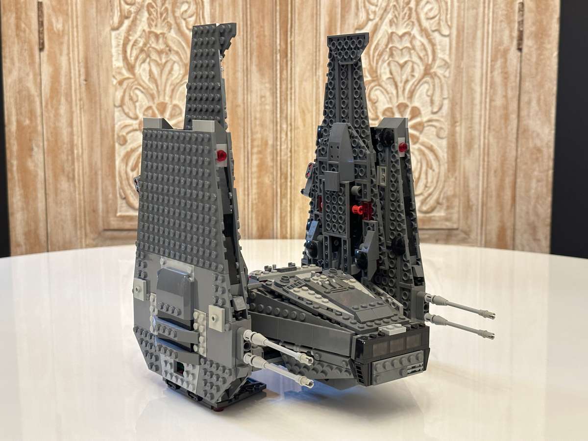 LEGO STAR WARS Kylo Rens Command Shuttle Collectable - LARGE