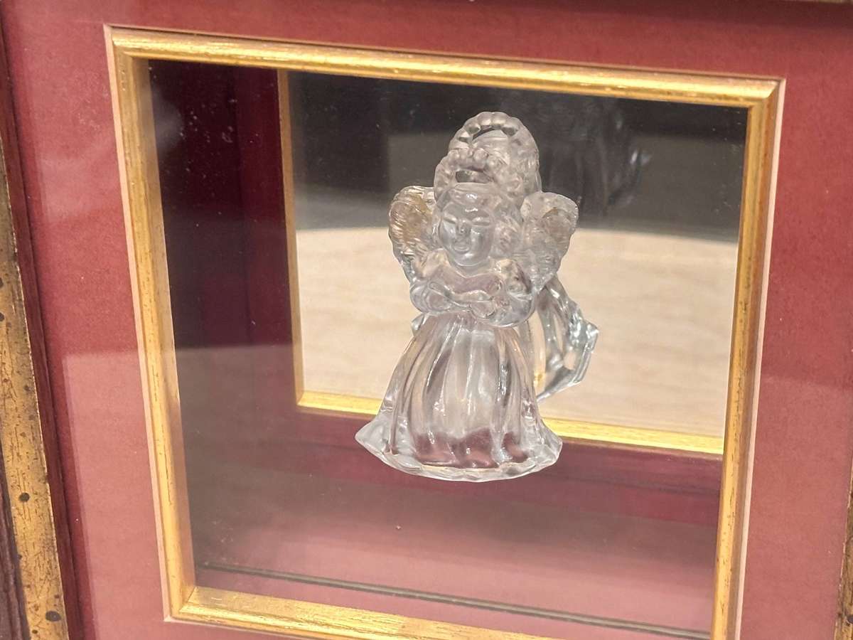 Exquisite Vintage Ornate Large Framed Angel Statement Set