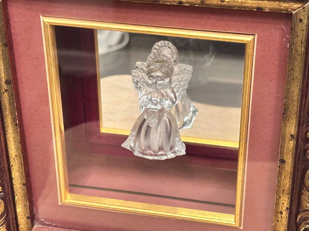 Exquisite Vintage Ornate Large Framed Angel Statement Set
