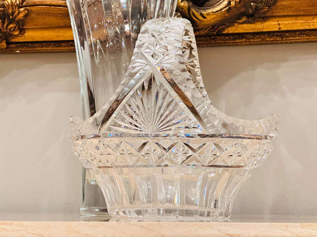 Exquisite Vintage Large Crystal Statement Piece