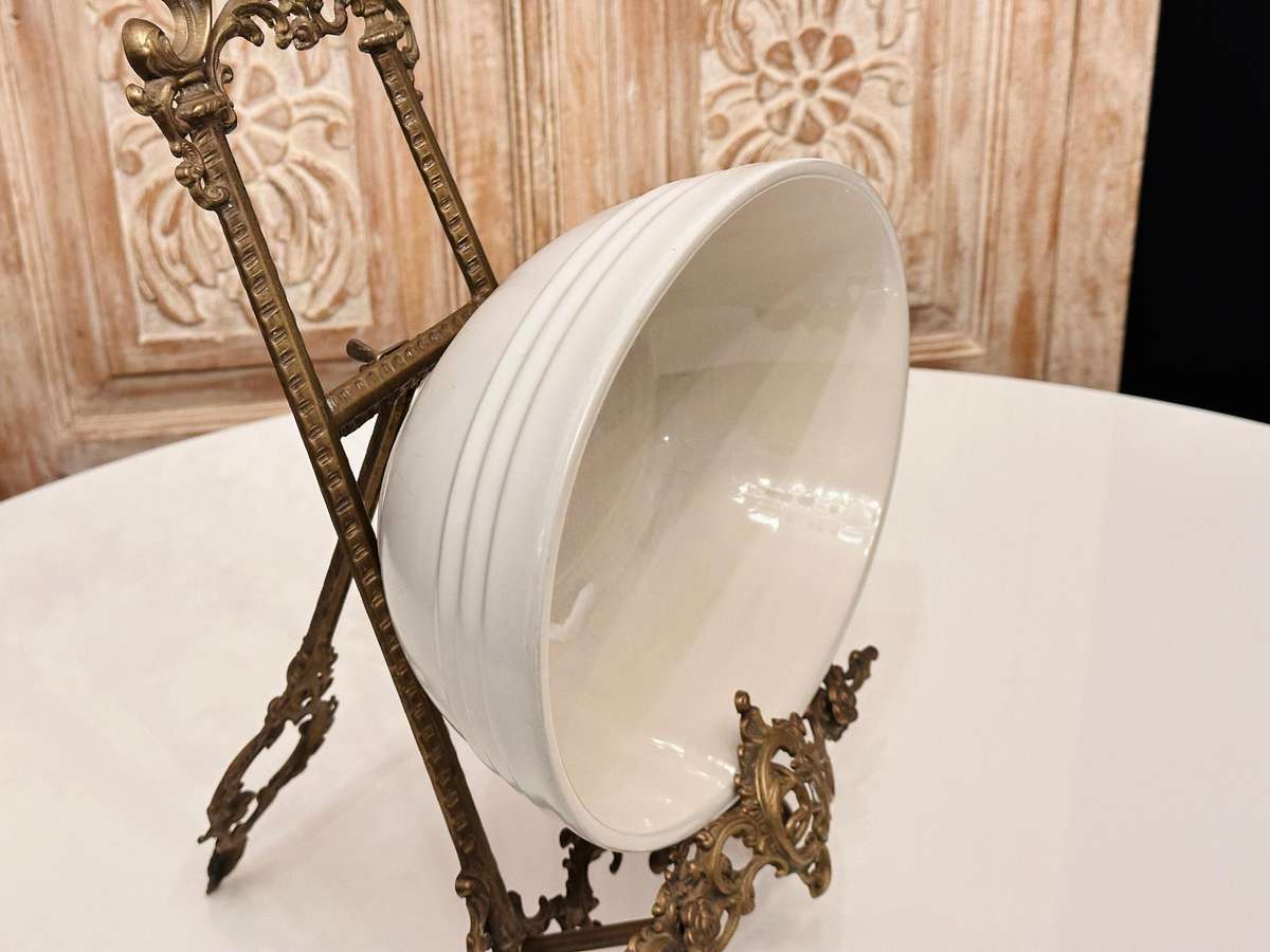 Le Creuset Stoneware Large Oval Bowl