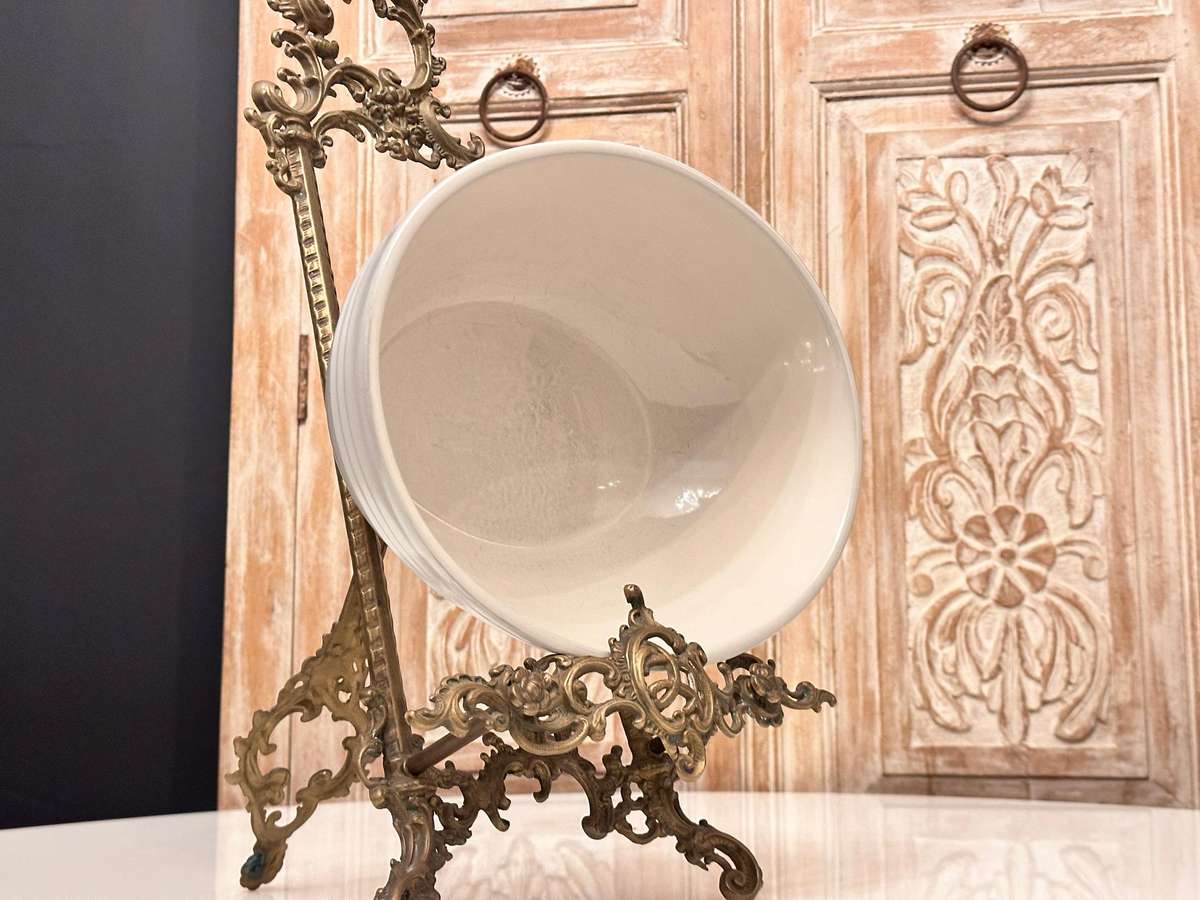 Le Creuset Stoneware Large Oval Bowl