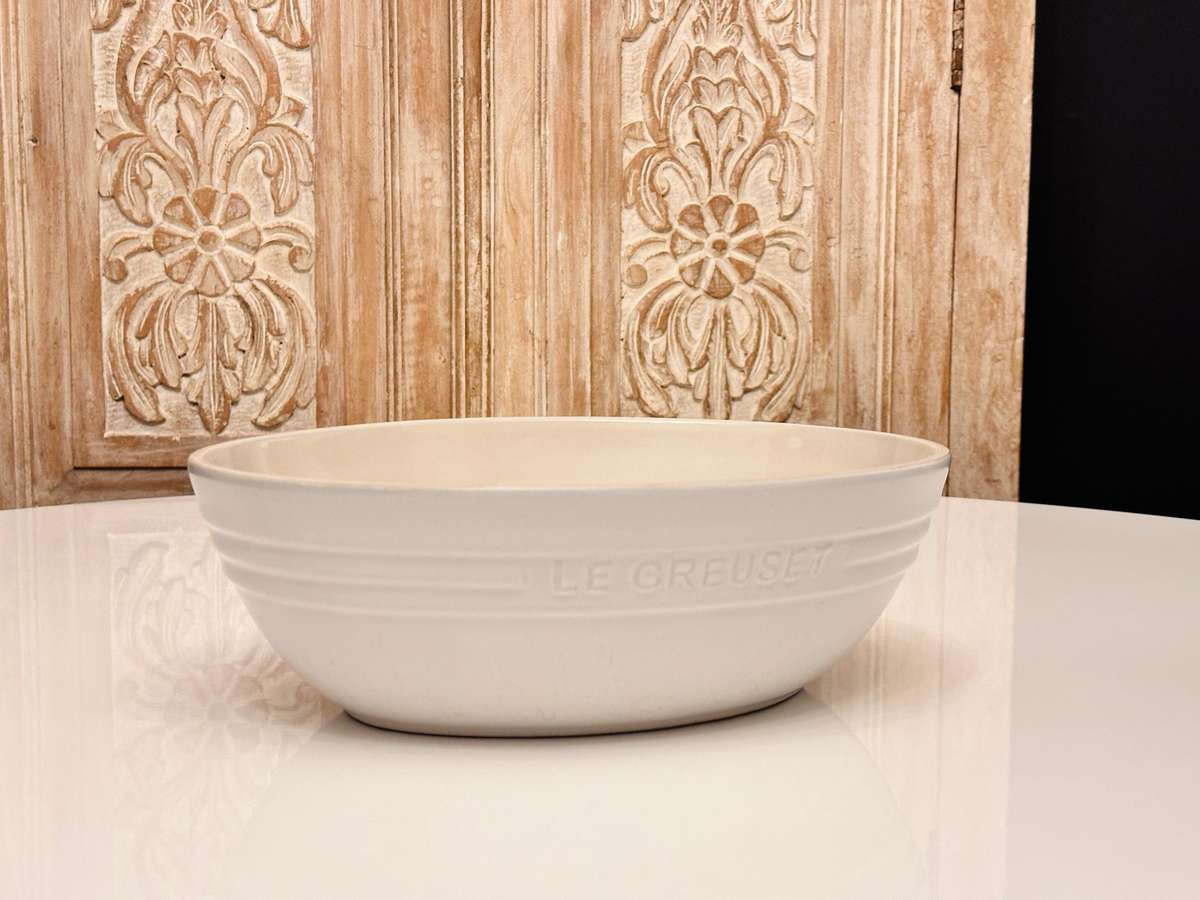 Le Creuset Stoneware Large Oval Bowl