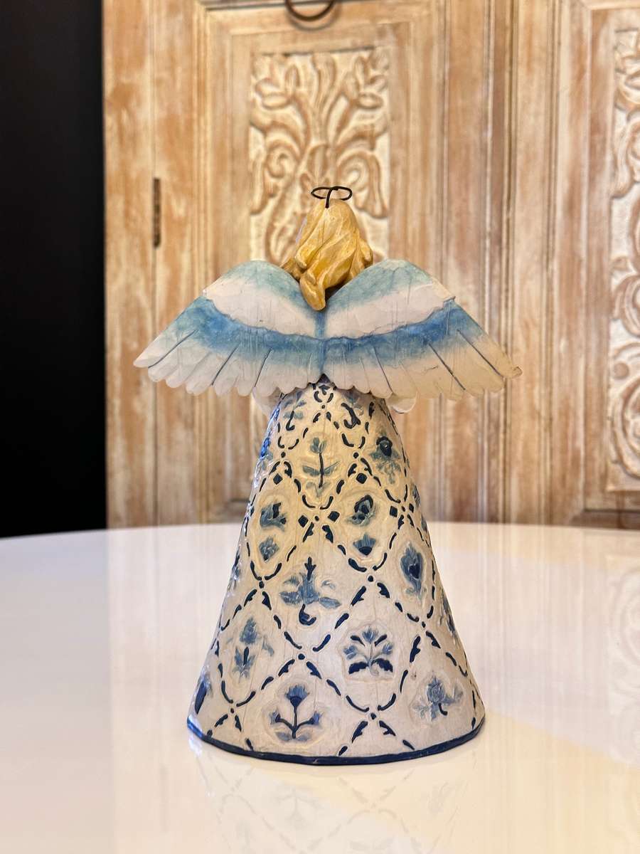 JIM SHORE Collectable Angel - Large