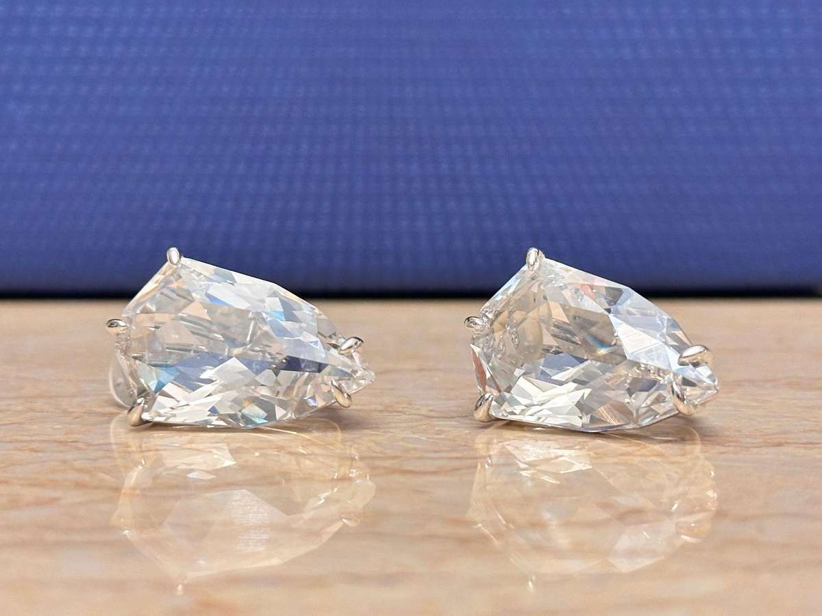 SWAROVSKI Showstopper Earrings with Original Box