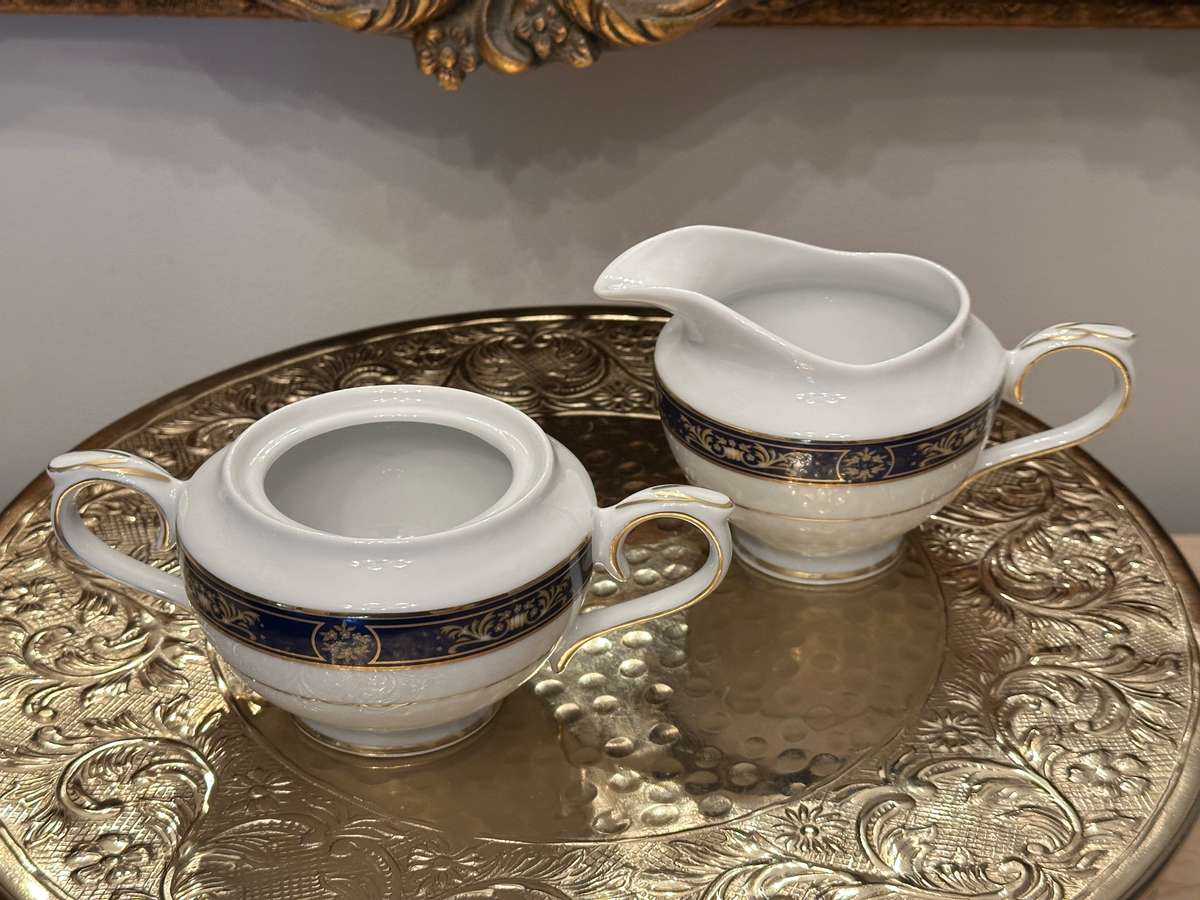 Exquisite ROYAL AVON Impero Blue Sugar & Creamer Set