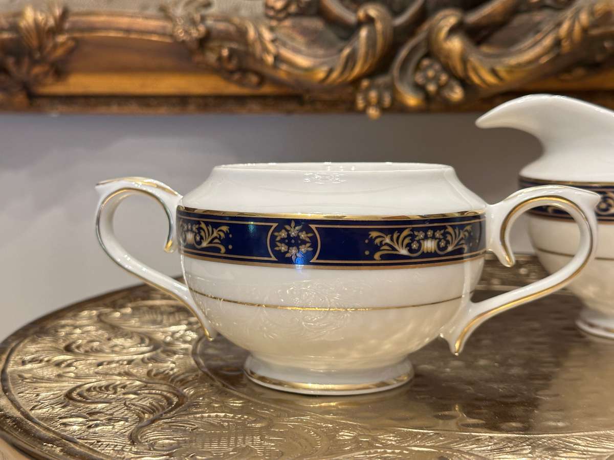 Exquisite ROYAL AVON Impero Blue Sugar & Creamer Set