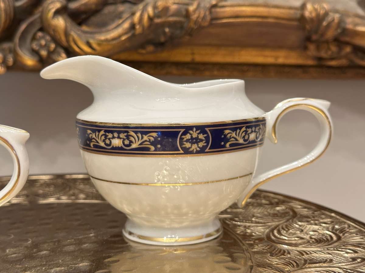 Exquisite ROYAL AVON Impero Blue Sugar & Creamer Set