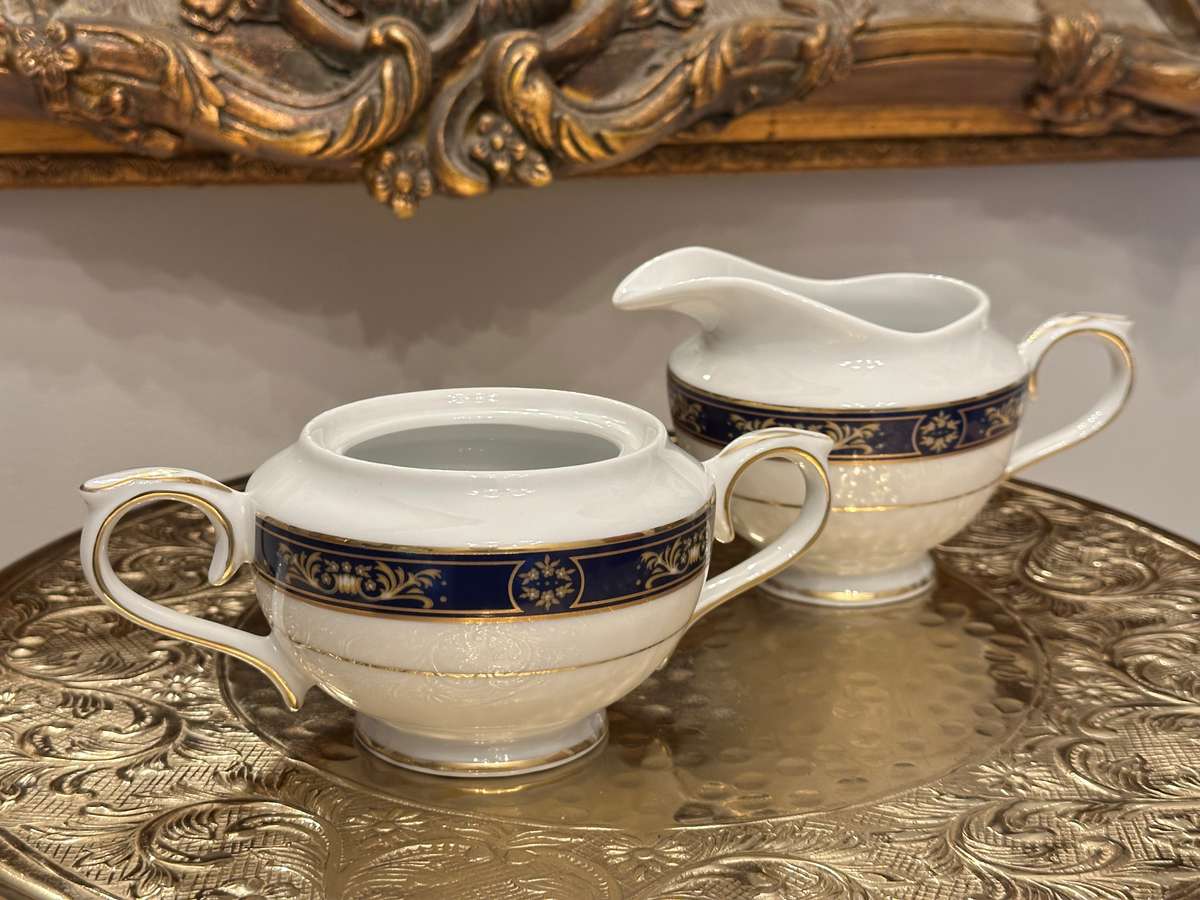 Exquisite ROYAL AVON Impero Blue Sugar & Creamer Set