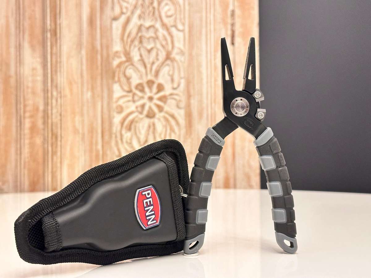 PENN Fishing Pliers with Belt Carry Pouch