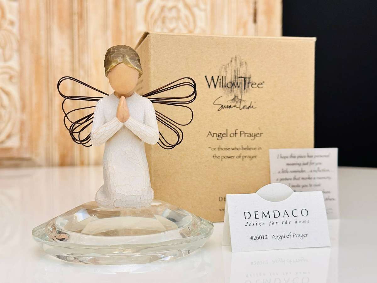 Exquisite Willow Tree Collectable Angel with Original Box
