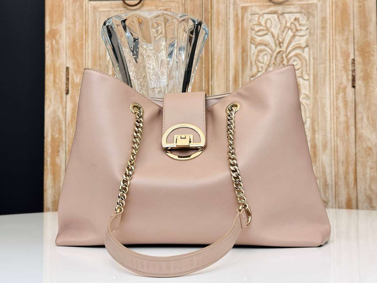 Forever New Ladies Designer Handbag
