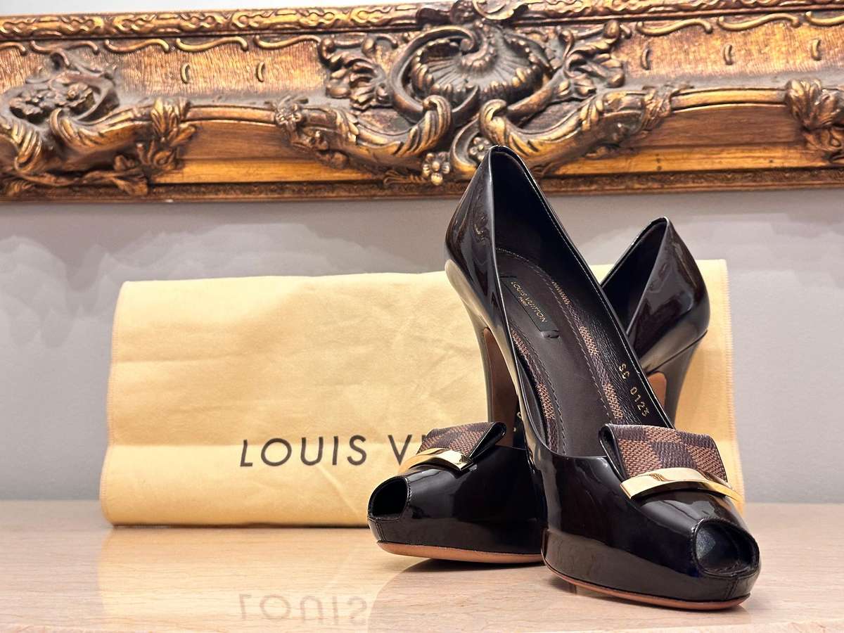 Louis Vuitton Damier Collection High Heel Shoes with Original Bag