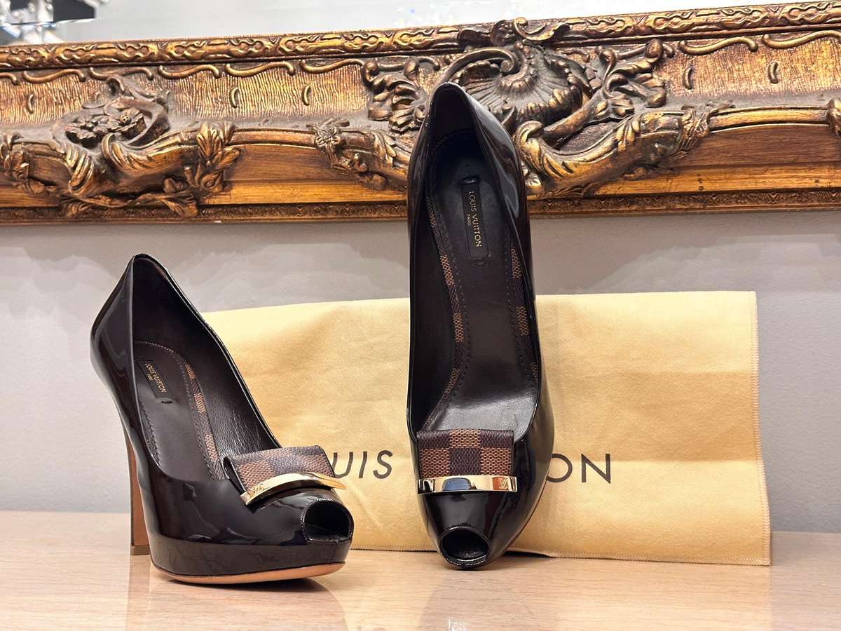 Louis Vuitton Damier Collection High Heel Shoes with Original Bag