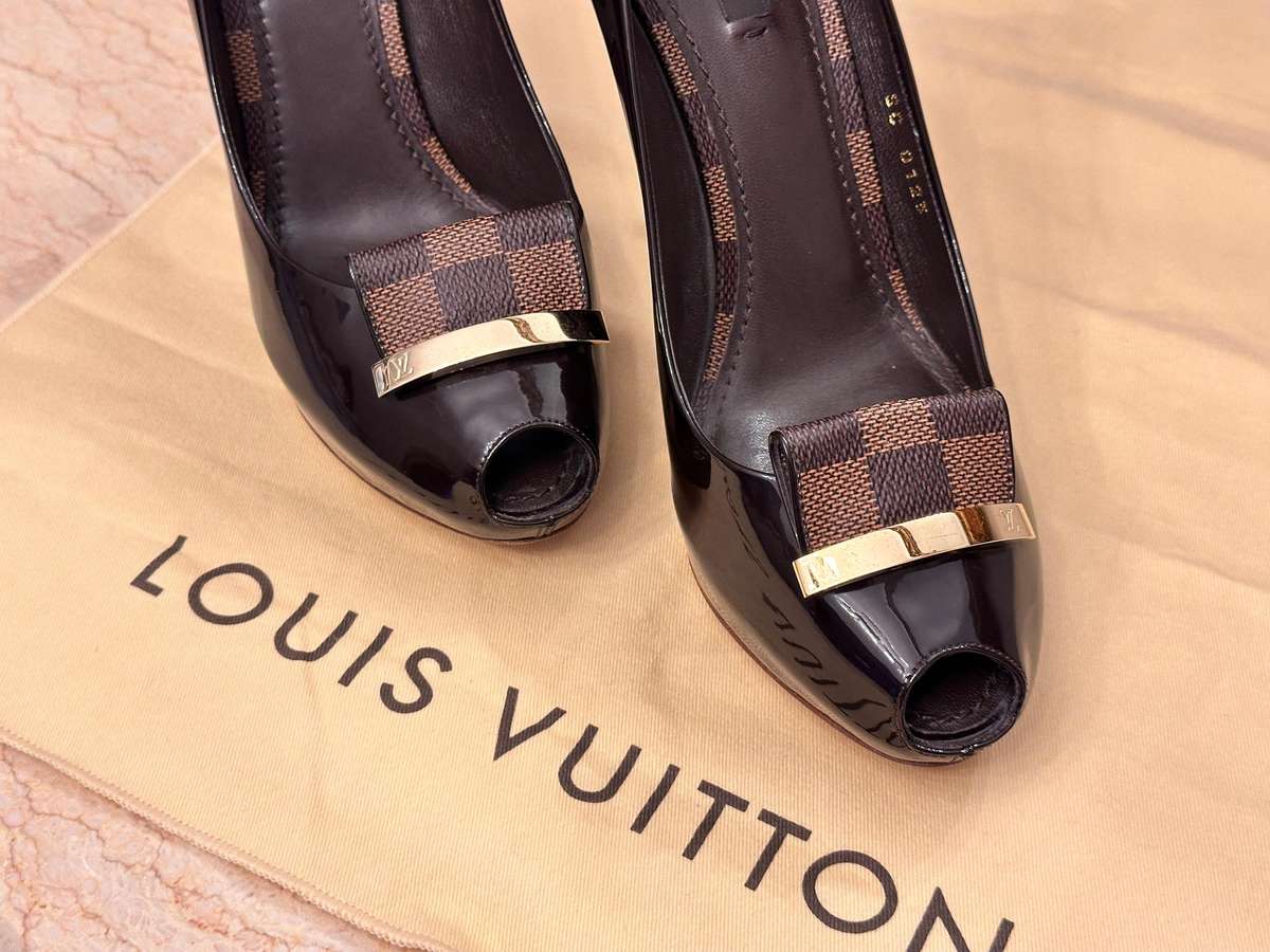 Louis Vuitton Damier Collection High Heel Shoes with Original Bag