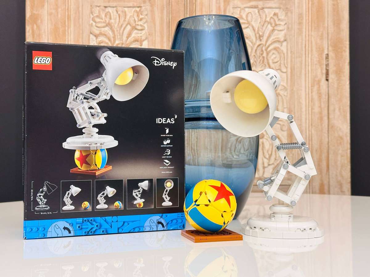 Lego Iconic Disney Pixar Luxo Jr Collectable Set with Original Box