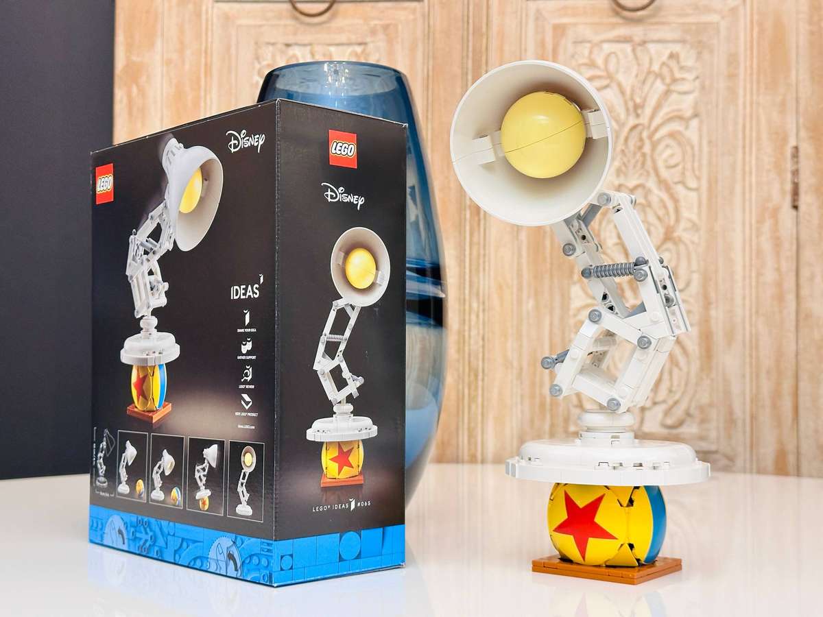 Lego Iconic Disney Pixar Luxo Jr Collectable Set with Original Box