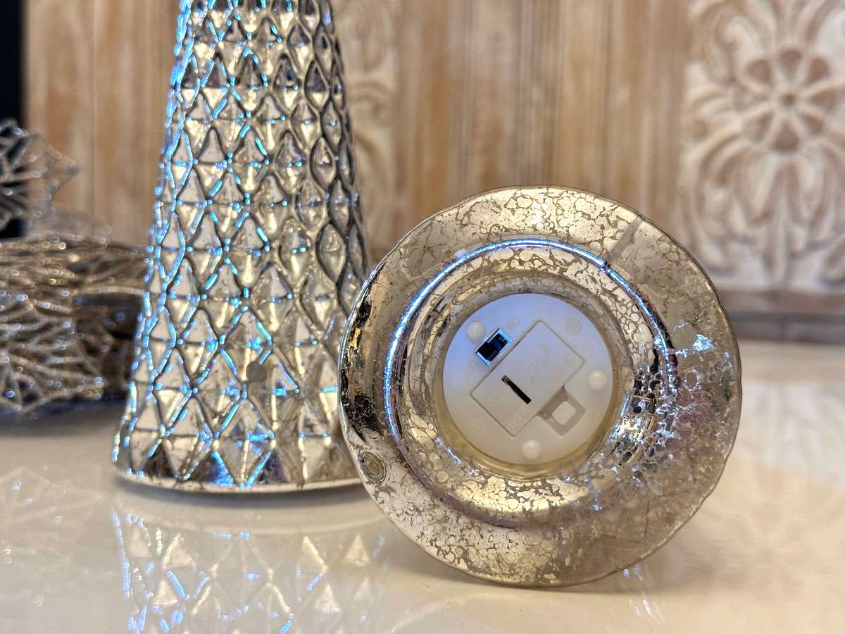 Beautiful Glass Light up CHRISTMAS TREE Set