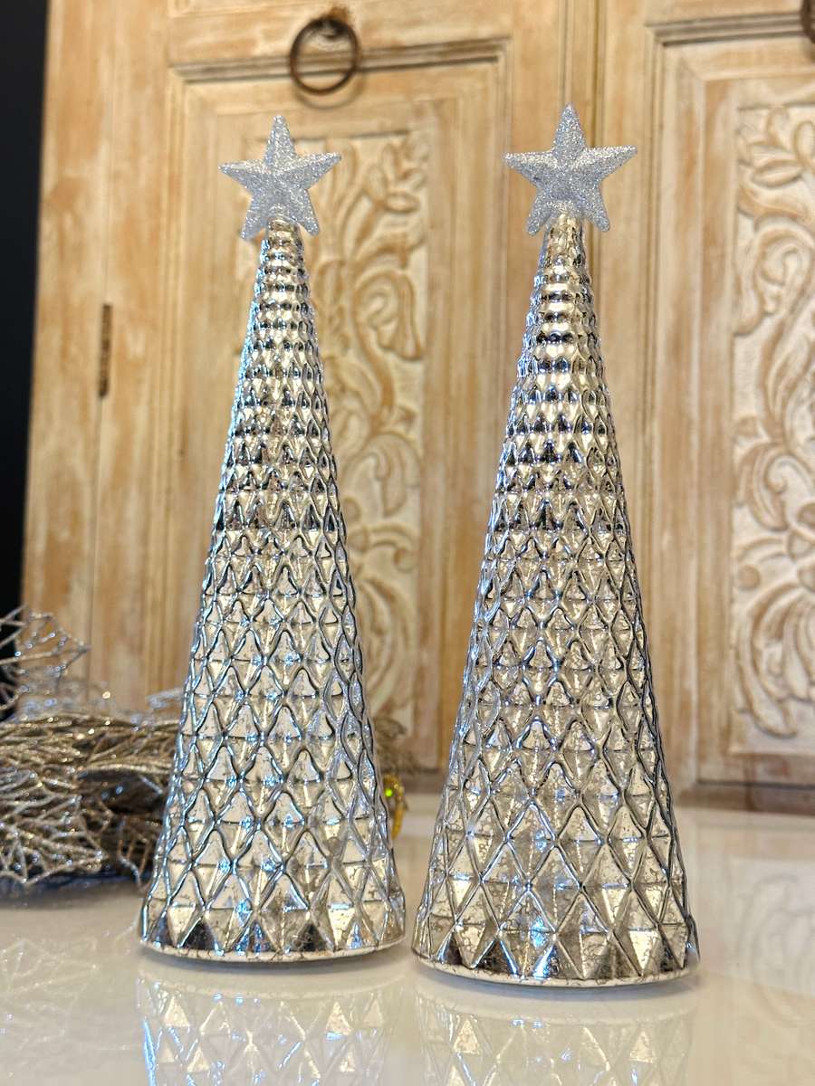 Beautiful Glass Light up CHRISTMAS TREE Set
