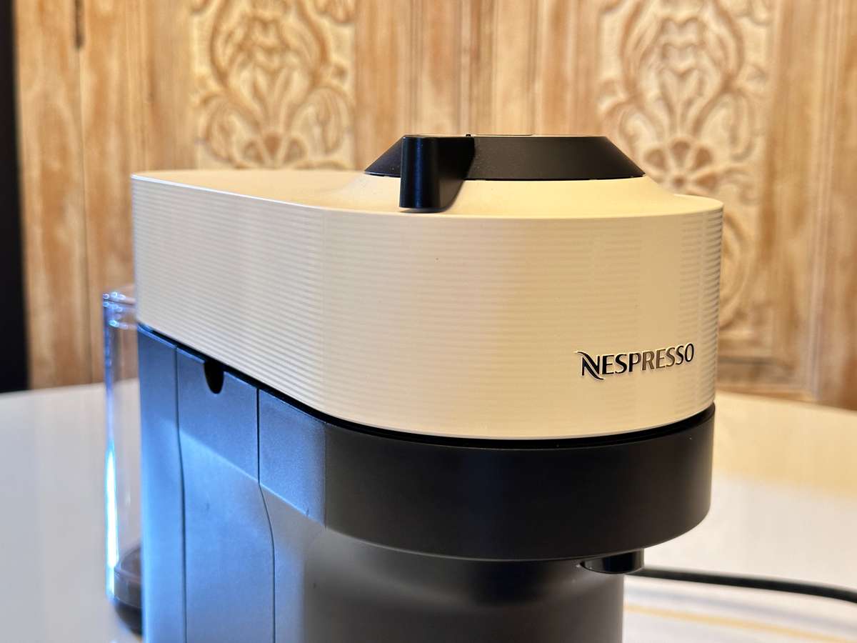 NESPRESSO Vertuo Coffee Machine - Immaculate