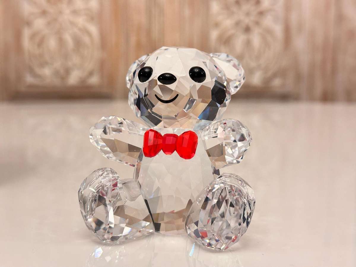 Swarovski Exquisite Large Retired 25th Anniversary Collectable