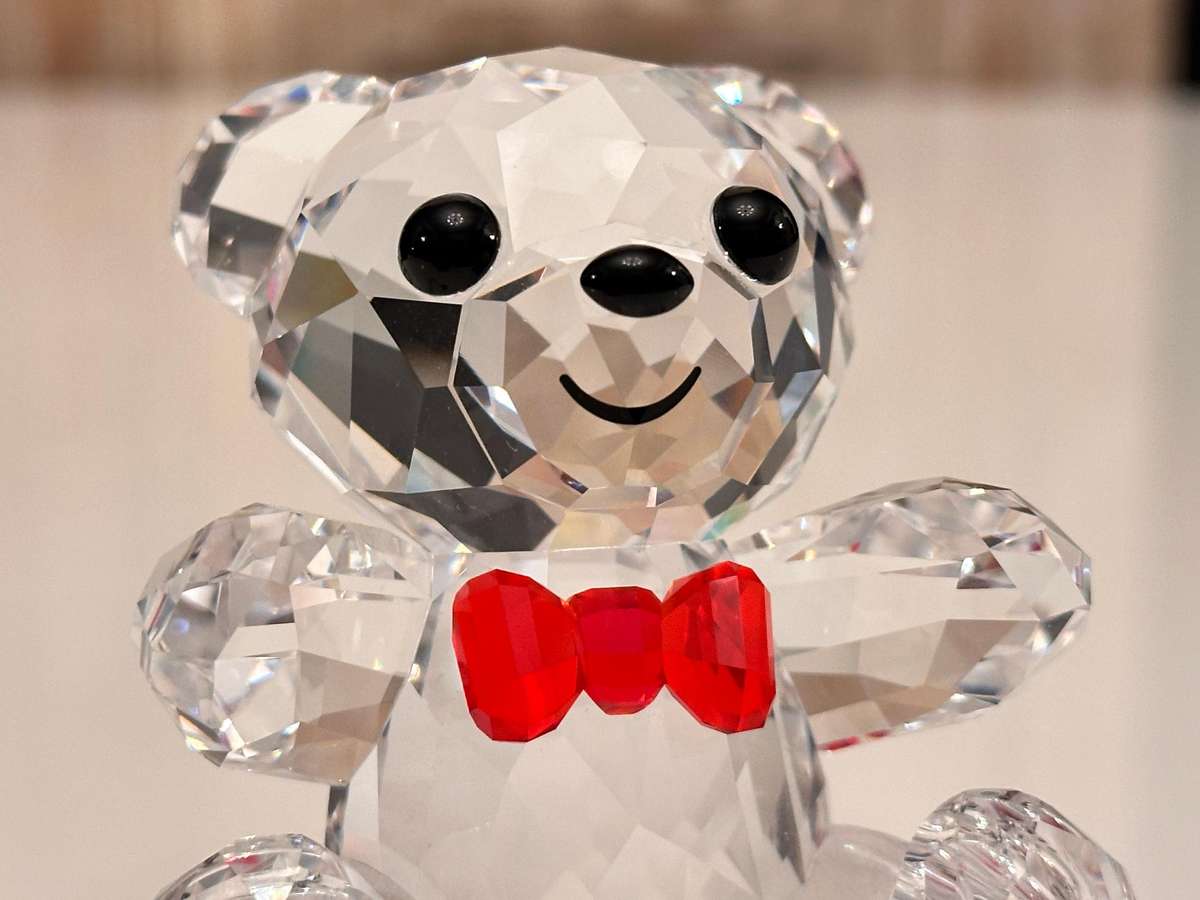 Swarovski Exquisite Large Retired 25th Anniversary Collectable