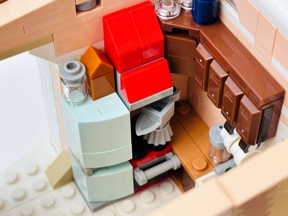 Lego Iconic Italian Riviera Large Collectable Set with Original Box 3251pcs