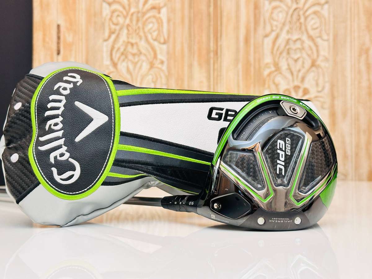 Callaway Exclusive GBB Epic Carbon Fiber Adjustable Driver with Head cover